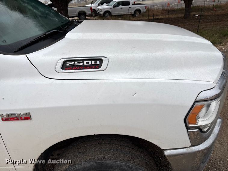 image for item ED5035 2019 RAM 2500HD Crew Cab pickup truck