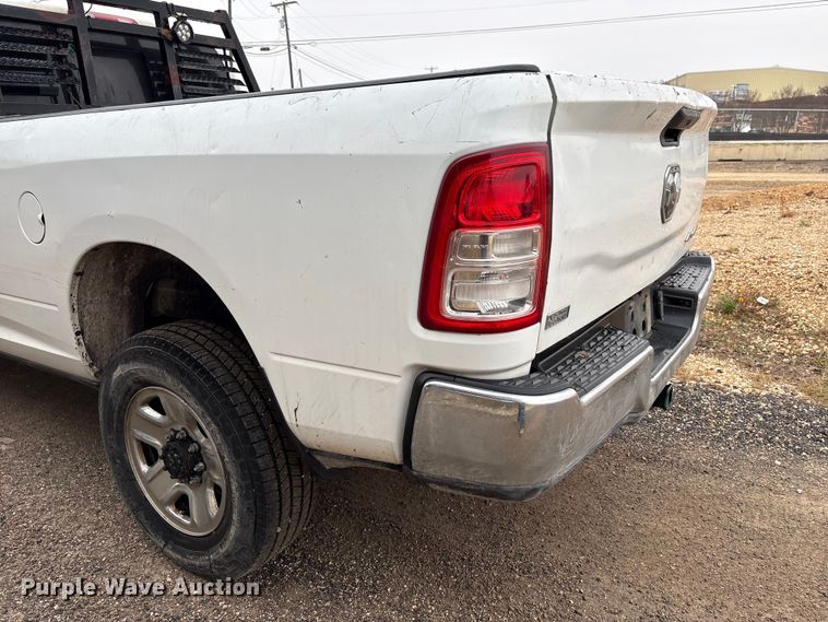 image for item ED5035 2019 RAM 2500HD Crew Cab pickup truck