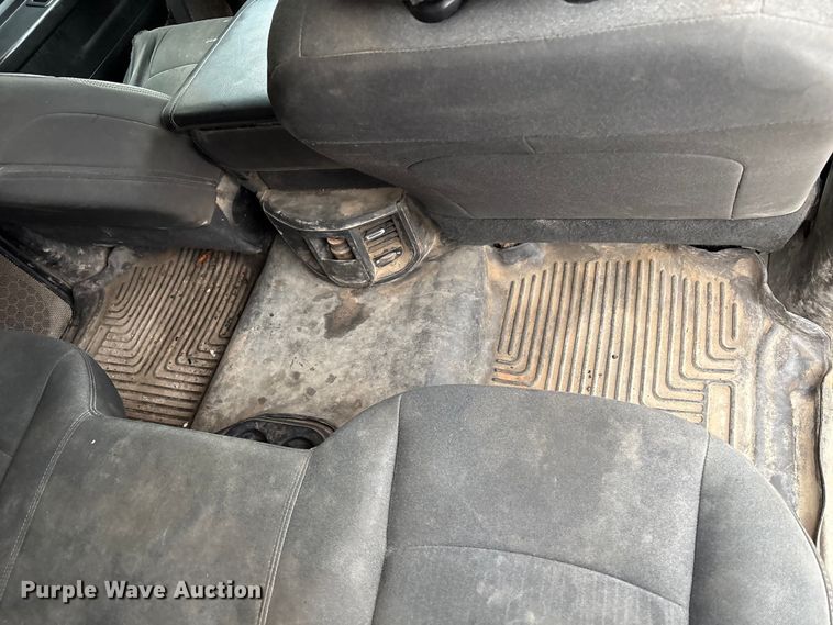 image for item ED5035 2019 RAM 2500HD Crew Cab pickup truck