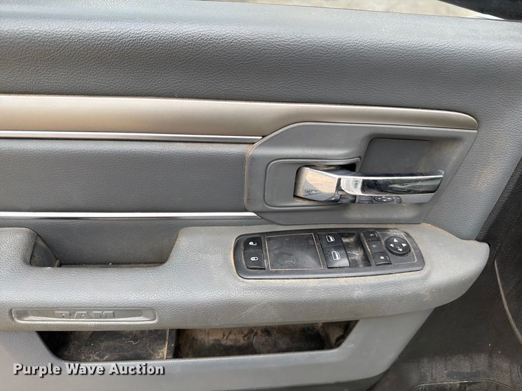 image for item ED5036 2019 RAM 1500 pickup truck