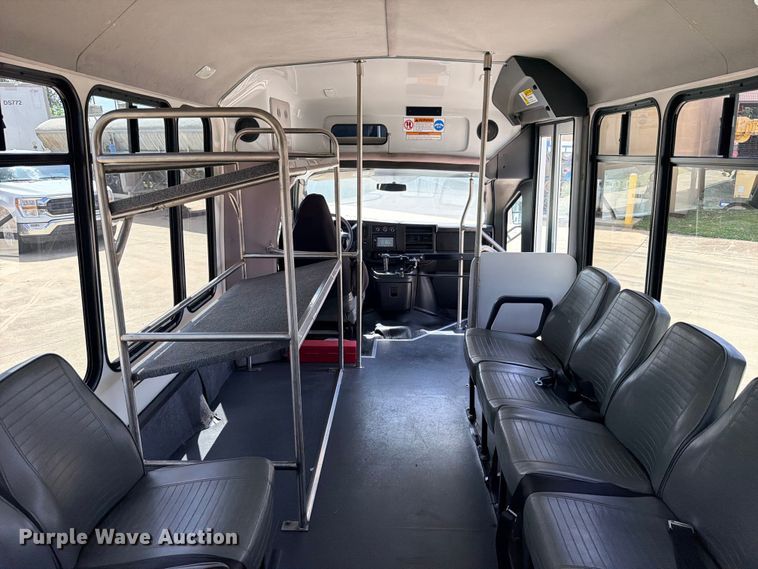 image for item ED5394 2019 Eldorado National 2010 Aerolite shuttle bus