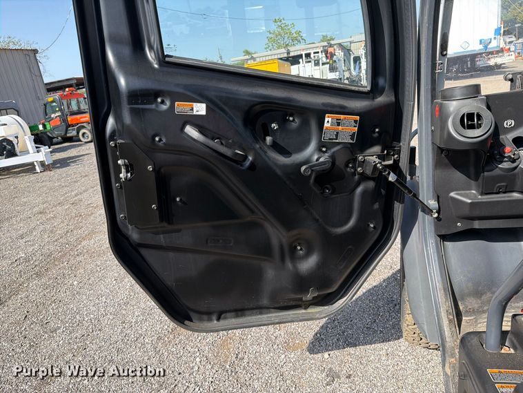image for item EG5790 2016 Kubota RTV-X1100C utility vehicle