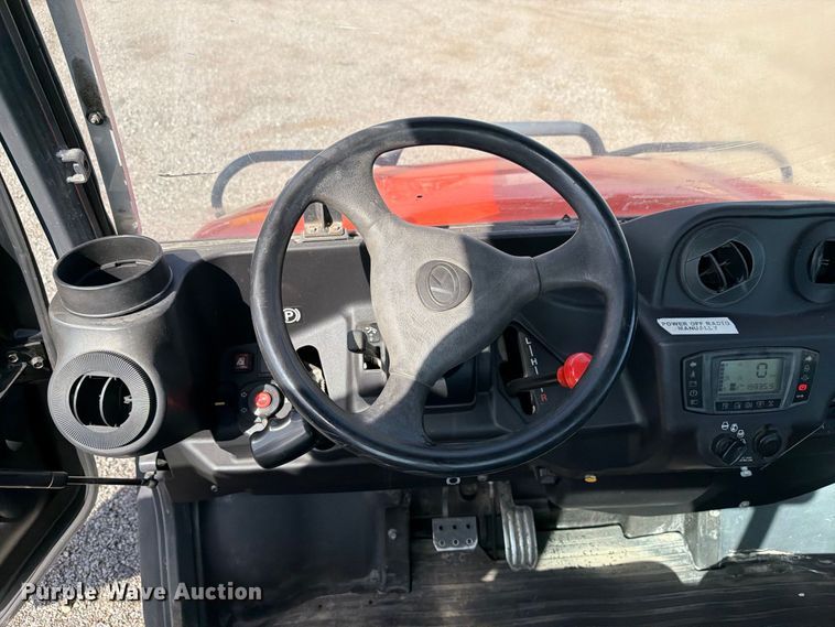 image for item EG5790 2016 Kubota RTV-X1100C utility vehicle