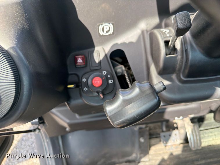 image for item EG5790 2016 Kubota RTV-X1100C utility vehicle