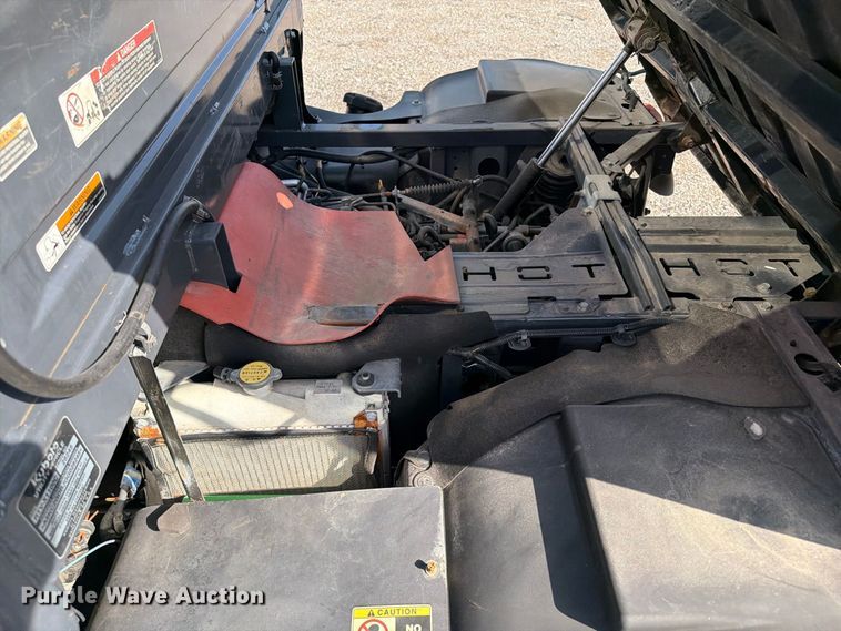 image for item EG5790 2016 Kubota RTV-X1100C utility vehicle