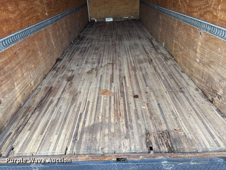 image for item EG8987 2007 Kenworth T300 box truck
