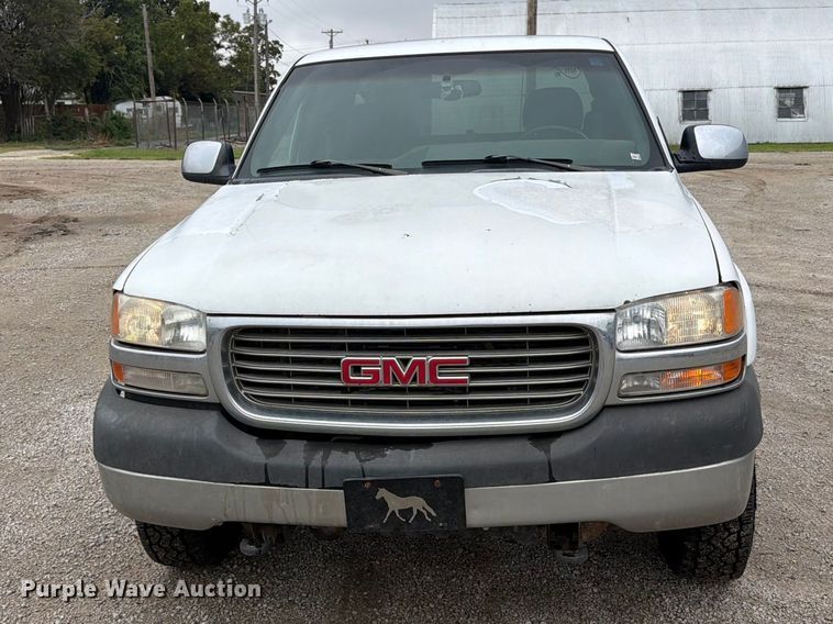 image for item EI7709 2002 GMC Sierra 2500HD Ext. Cab pickup truck