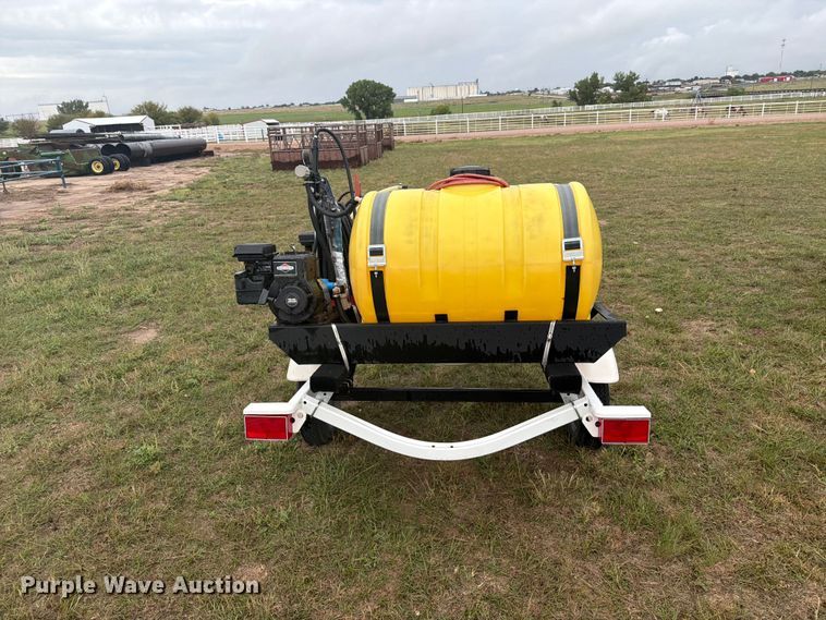 image for item EI7715 Sprayer trailer
