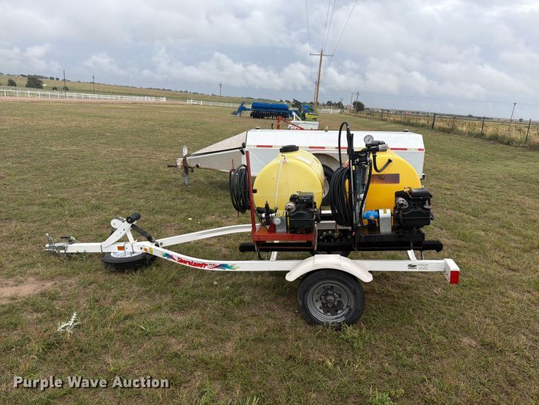 image for item EI7715 Sprayer trailer
