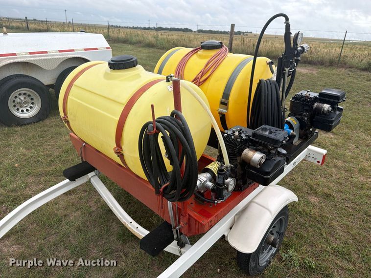 image for item EI7715 Sprayer trailer