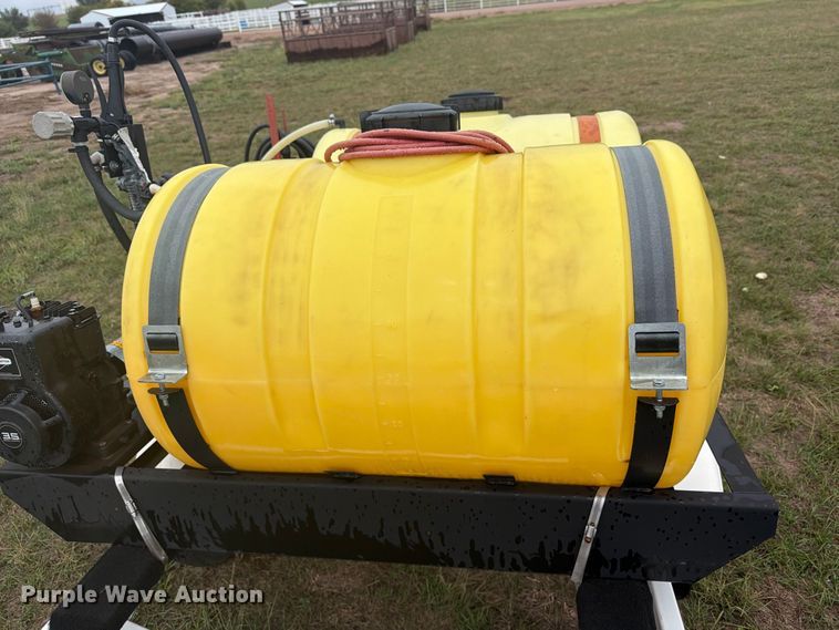 image for item EI7715 Sprayer trailer