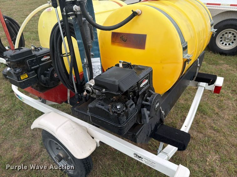 image for item EI7715 Sprayer trailer