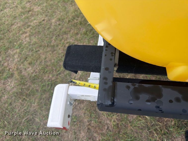 image for item EI7715 Sprayer trailer