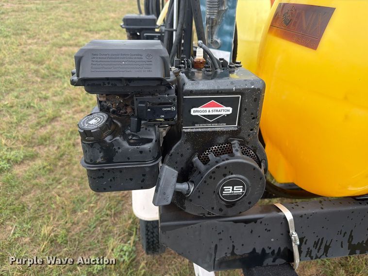 image for item EI7715 Sprayer trailer