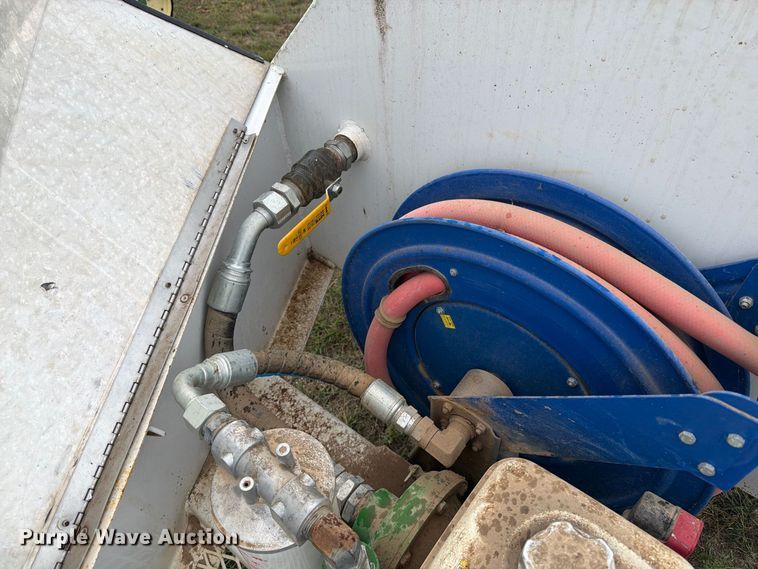 image for item EI7716 2013 Road runner fuel trailer