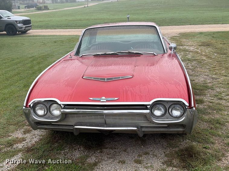image for item EI7738 1961 Ford Thunderbird 