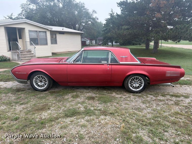 image for item EI7738 1961 Ford Thunderbird 