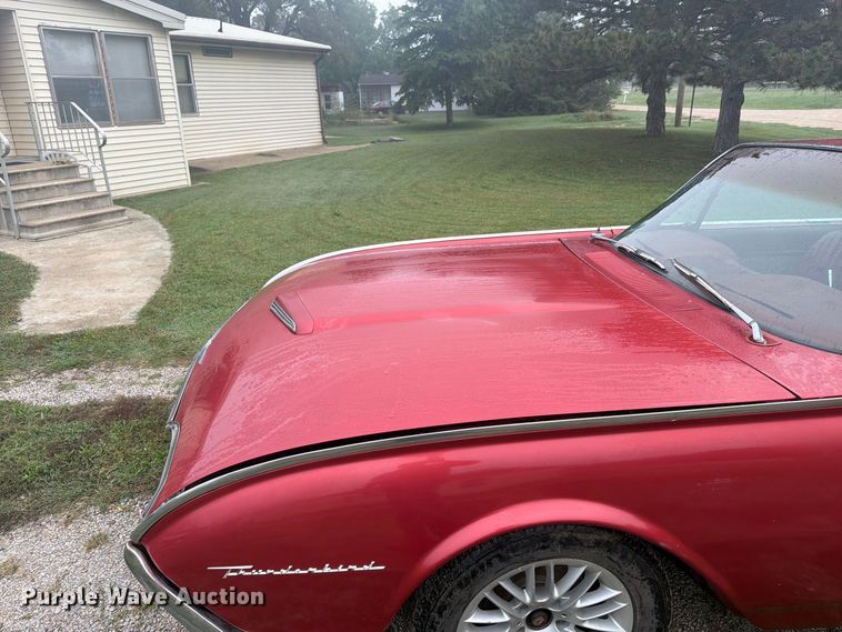 image for item EI7738 1961 Ford Thunderbird 