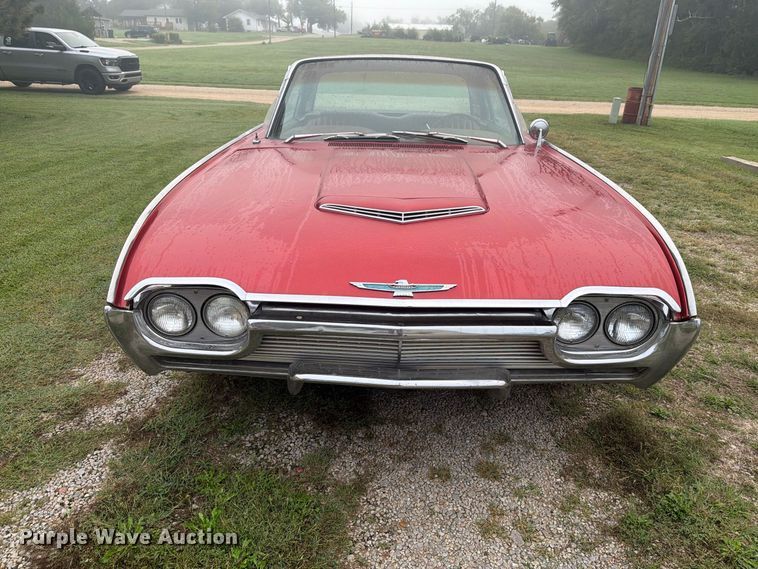 image for item EI7738 1961 Ford Thunderbird 