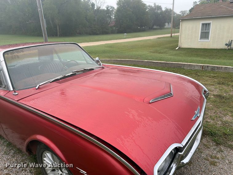 image for item EI7738 1961 Ford Thunderbird 
