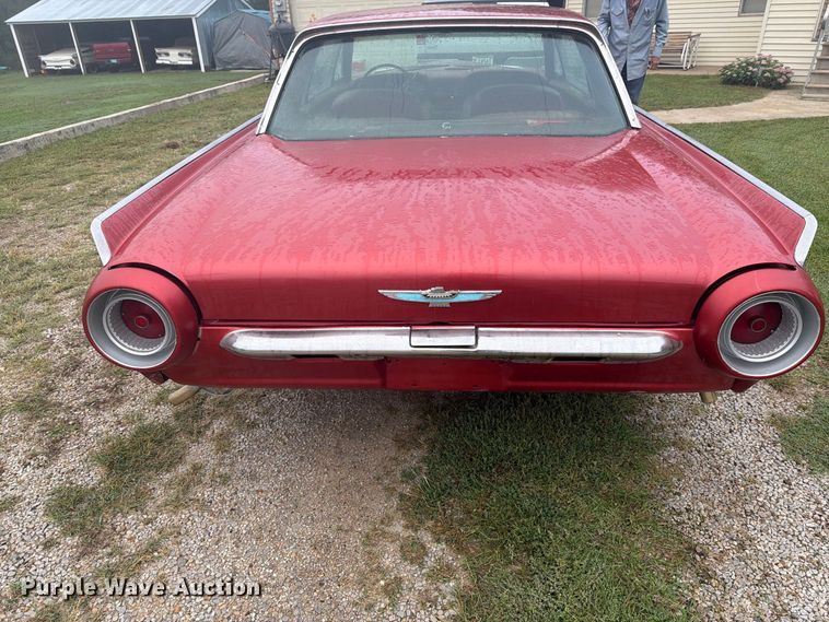 image for item EI7738 1961 Ford Thunderbird 