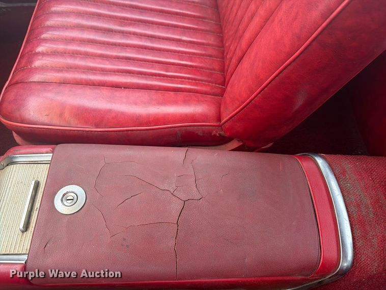 image for item EI7738 1961 Ford Thunderbird 