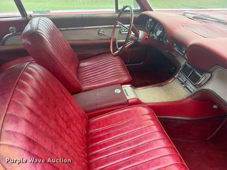 image for item EI7738 1961 Ford Thunderbird 