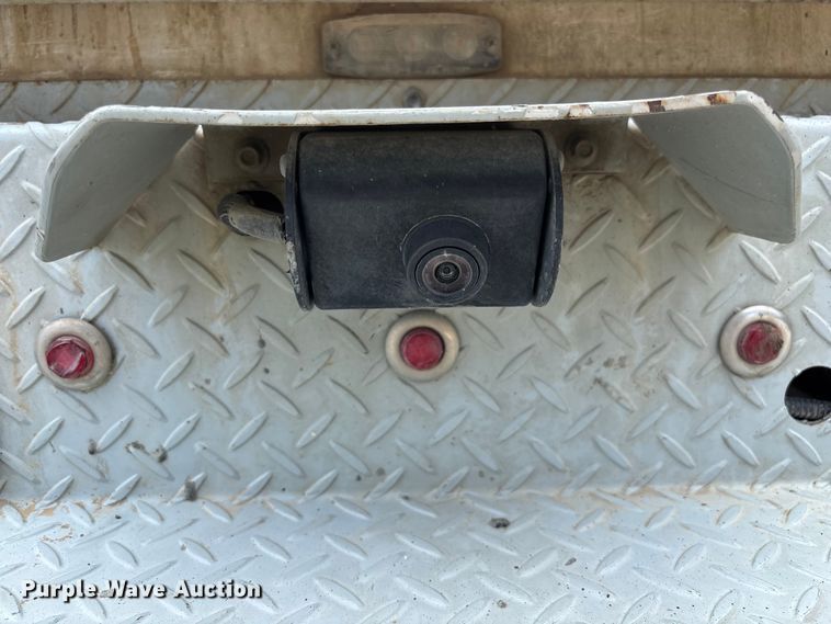 image for item EL2546 2019 Ford F250 Super Duty utility bed pickup truck