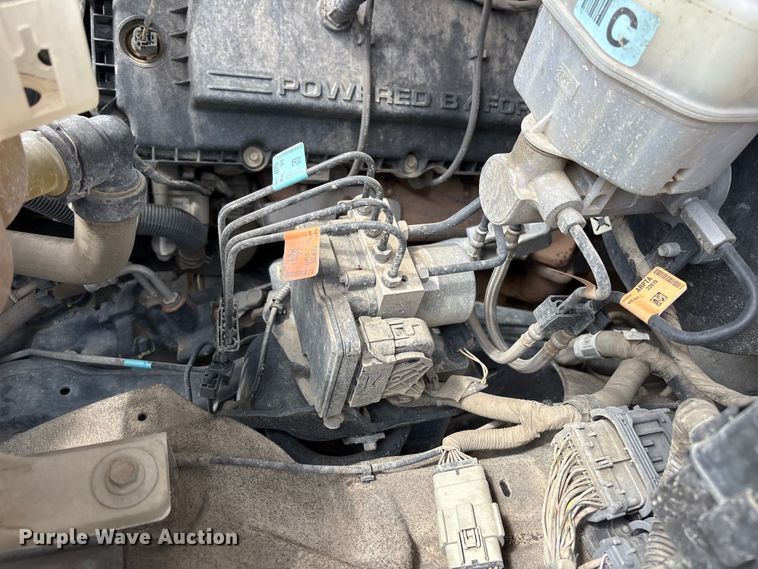 image for item EL2546 2019 Ford F250 Super Duty utility bed pickup truck
