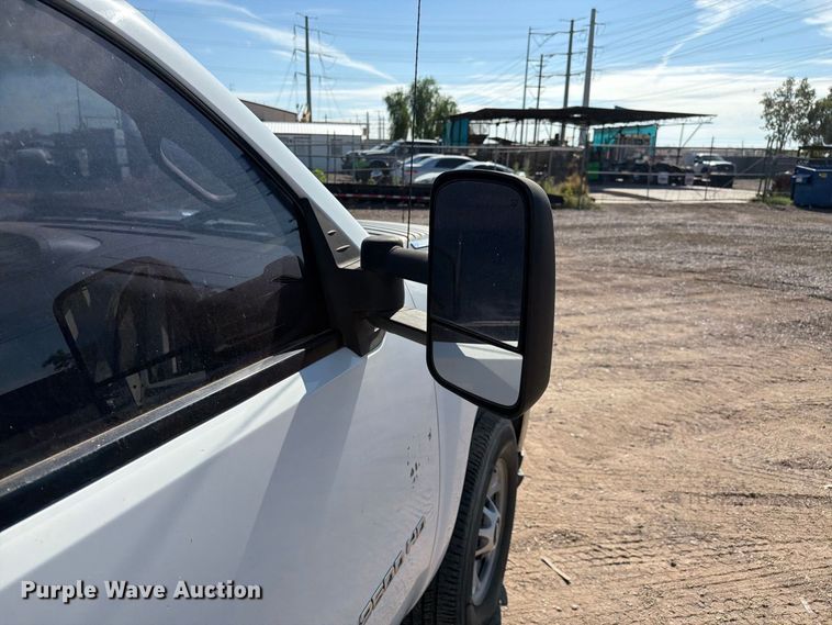 image for item EL2560 2013 Chevrolet Silverado 2500HD Ext. Cab utility bed pickup truck