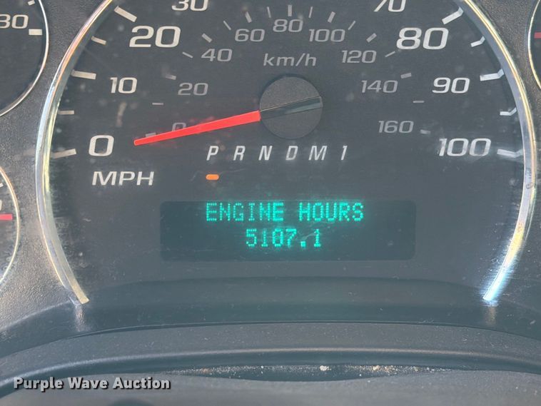 image for item EL2562 2020 Chevrolet Express 2500 van