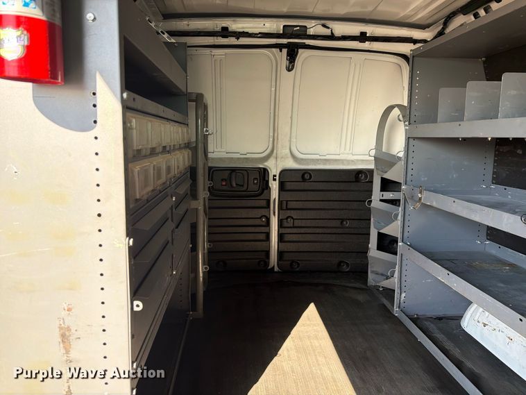 image for item EL2562 2020 Chevrolet Express 2500 van