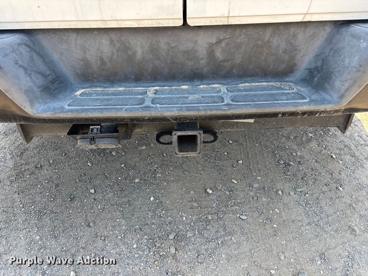 image for item EL2563 2017 Chevrolet Express 2500 van