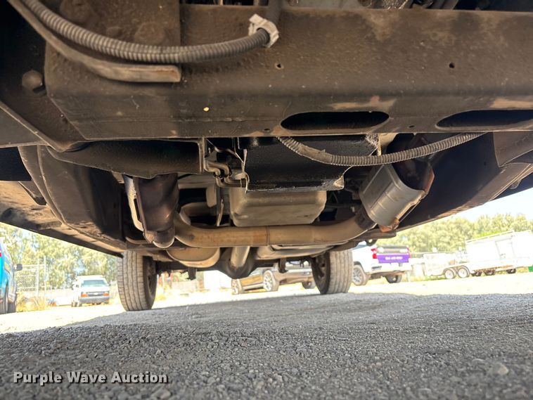 image for item EL2563 2017 Chevrolet Express 2500 van