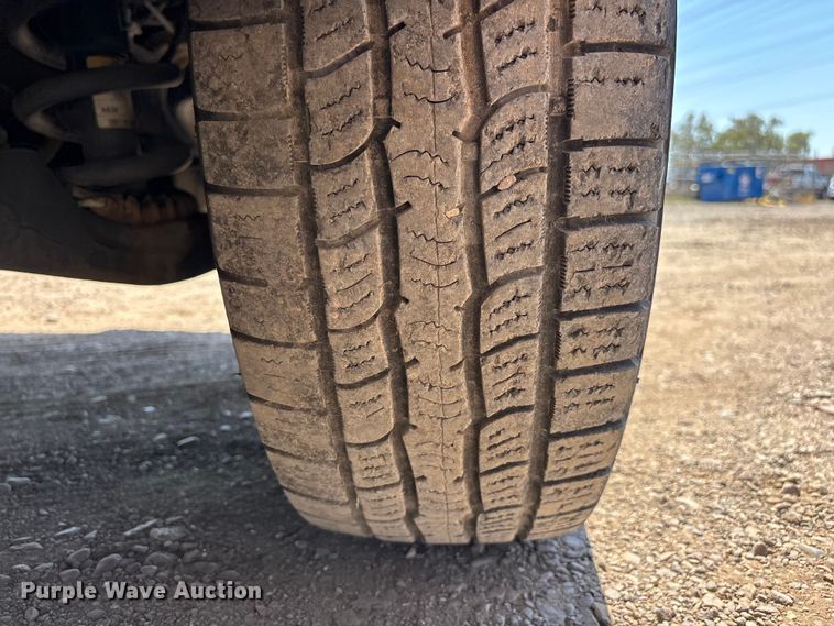 image for item EL2563 2017 Chevrolet Express 2500 van