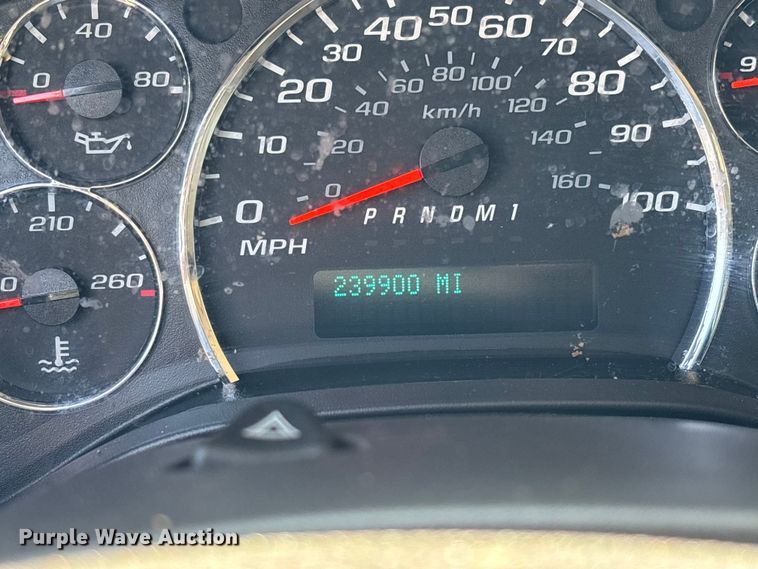 image for item EL2563 2017 Chevrolet Express 2500 van