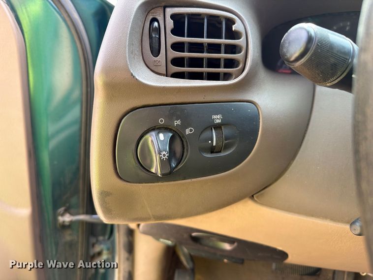 image for item EL2627 1998 Ford F150 Ext. Cab pickup truck