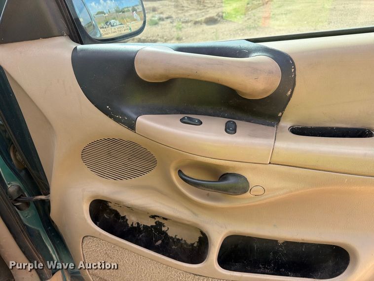 image for item EL2627 1998 Ford F150 Ext. Cab pickup truck