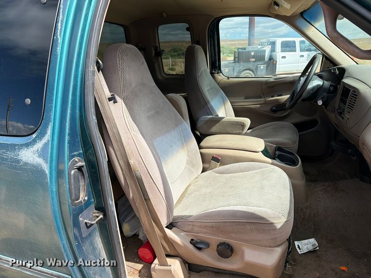 image for item EL2627 1998 Ford F150 Ext. Cab pickup truck