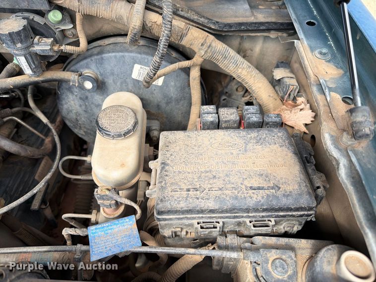 image for item EL2627 1998 Ford F150 Ext. Cab pickup truck