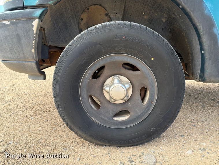 image for item EL2627 1998 Ford F150 Ext. Cab pickup truck