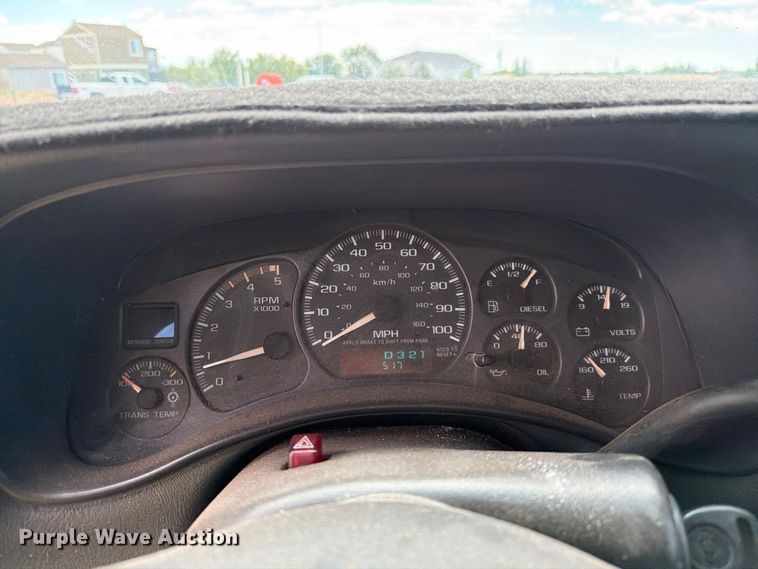 image for item EL2629 2002 Chevrolet Silverado 2500 HD Ext. Cab pickup truck
