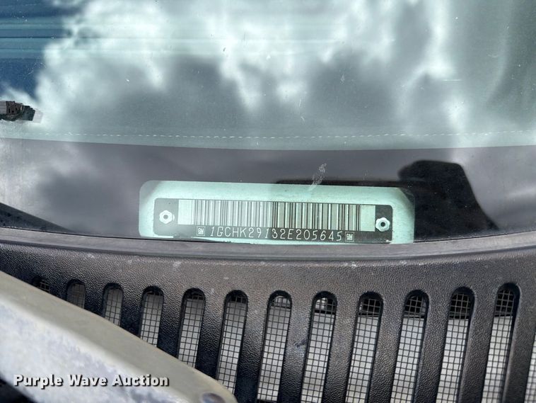image for item EL2629 2002 Chevrolet Silverado 2500 HD Ext. Cab pickup truck