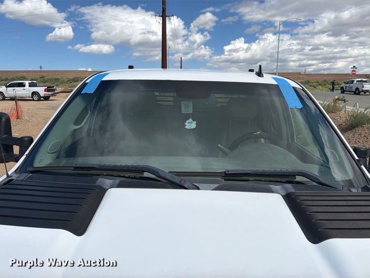 image for item EL2630 2011 Chevrolet Silverado 3500 HD Ext. Cab pickup truck
