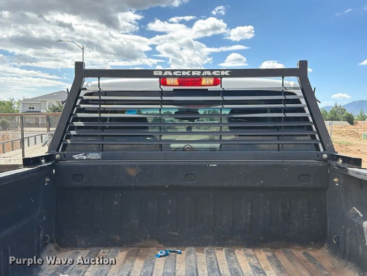 image for item EL2630 2011 Chevrolet Silverado 3500 HD Ext. Cab pickup truck