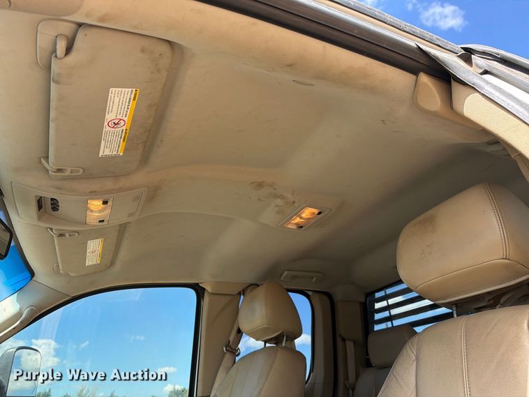 image for item EL2630 2011 Chevrolet Silverado 3500 HD Ext. Cab pickup truck