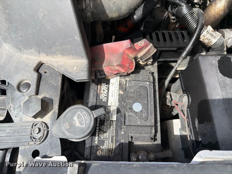 image for item EL2630 2011 Chevrolet Silverado 3500 HD Ext. Cab pickup truck