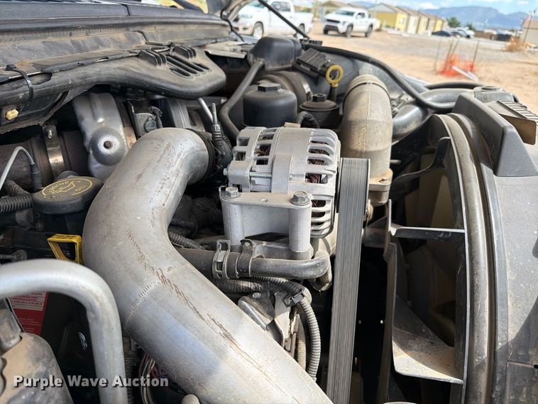 image for item EL2631 2006 Ford F350 Super Duty Crew Cab flatbed pickup truck