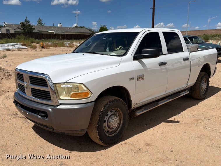2011 Dodge Ram 2500 Crew Cab pickup truck