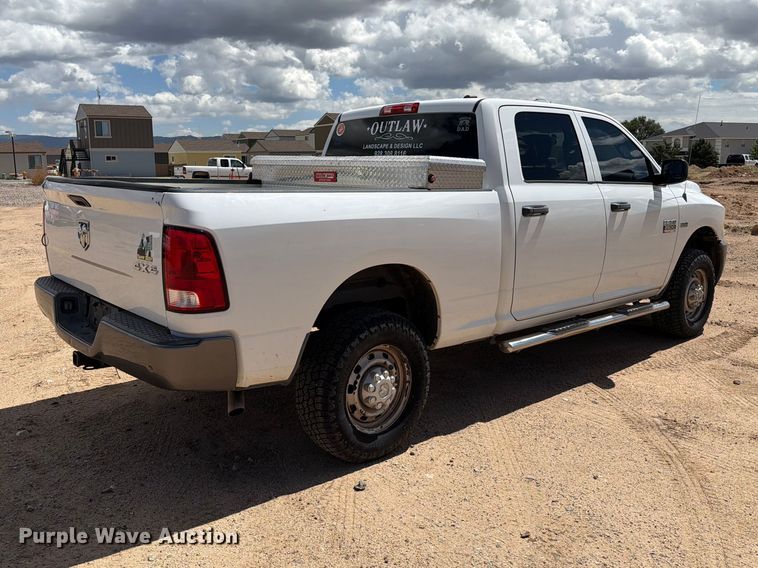 image for item EL2633 2011 Dodge Ram 2500 Crew Cab pickup truck
